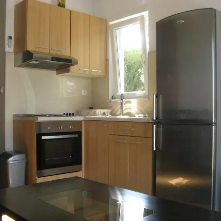 Apartments Tina Brist Kültér fotó